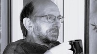 Zemřel Jannis Charis, překladatel díla Milana Kundery do řečtiny